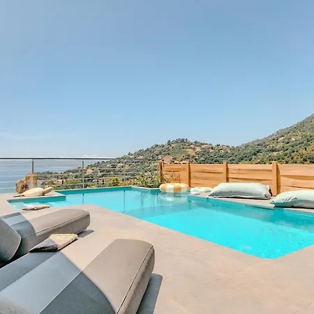 Rooftop In Lavandou, Panoramic View Apartmán *