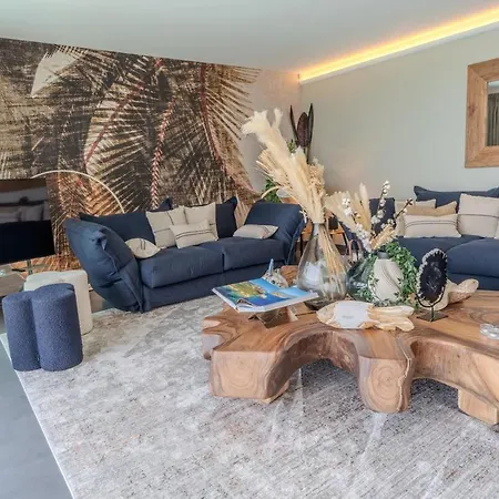 Апартаменты Rooftop In Lavandou, Panoramic View