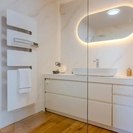 Rooftop In Lavandou, Panoramic View Apartman *