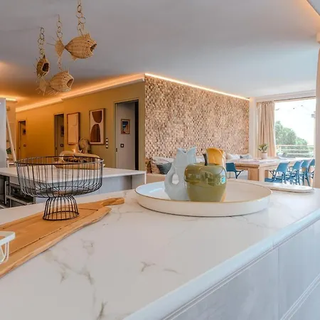 Apartment Rooftop In Lavandou, Panoramic View Le Lavandou