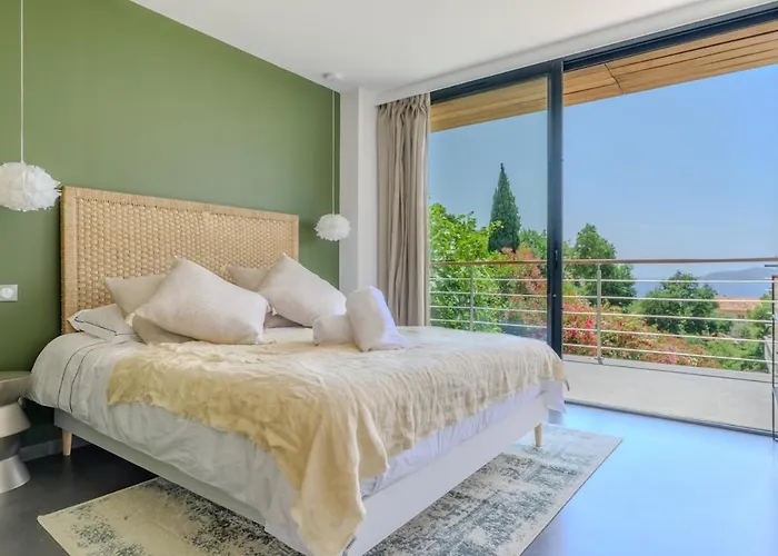 Rooftop In Lavandou, Panoramic View Apartman Le Lavandou