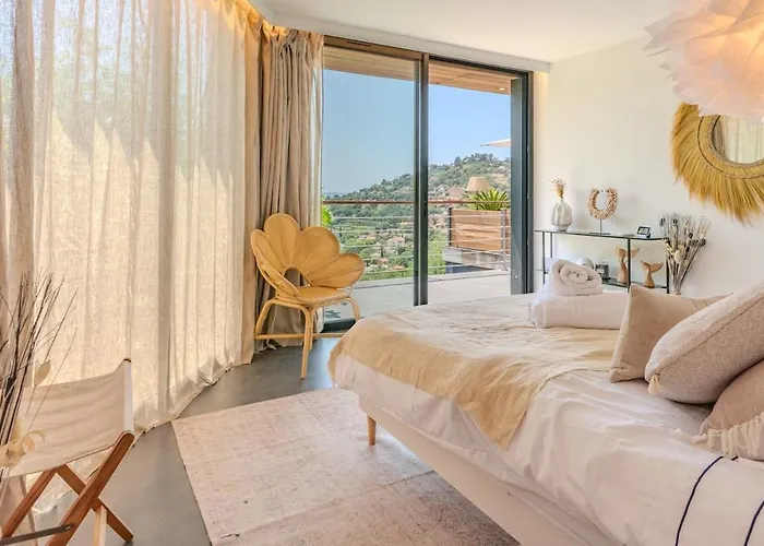 Rooftop In Lavandou, Panoramic View * Le Lavandou