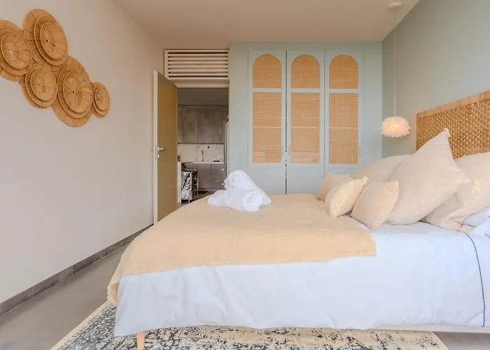 Rooftop In Lavandou, Panoramic View Apartman