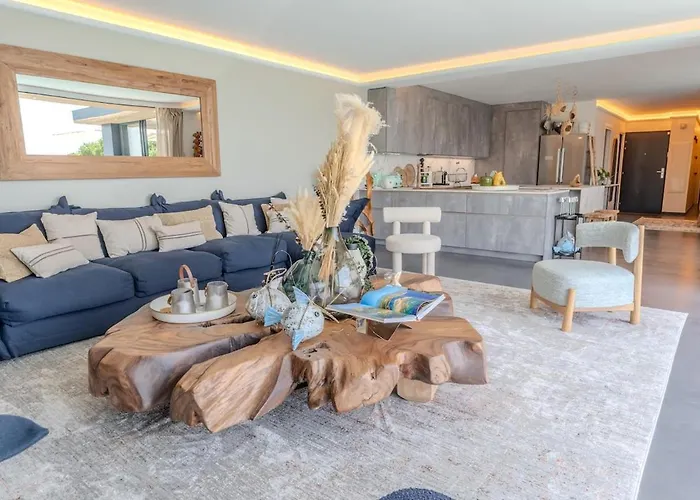 Rooftop In Lavandou, Panoramic View Apartman